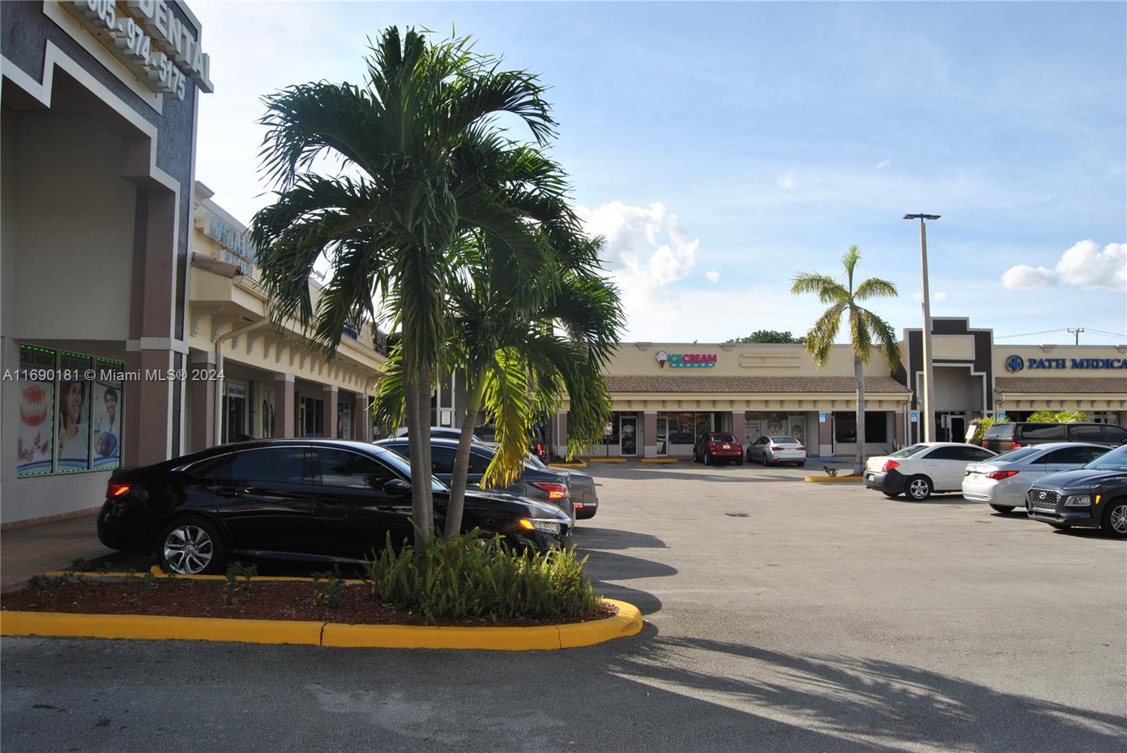 Spectacular Retail Space